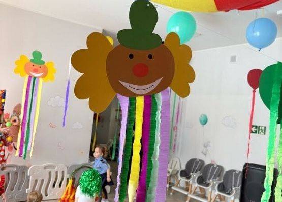 Grafika 3: Bal karnawałowy