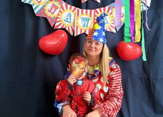 Grafika 12: Bal karnawałowy