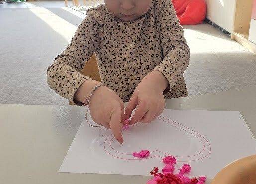 Grafika 7: Kolorowy karnawał