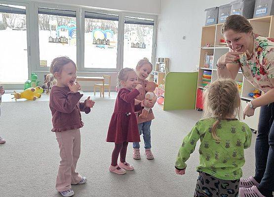 Grafika 15: Kolorowy karnawał