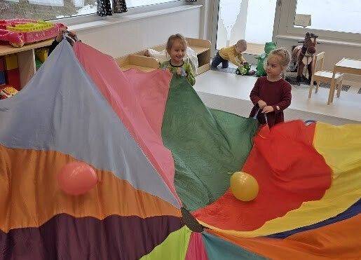 Grafika 20: Kolorowy karnawał