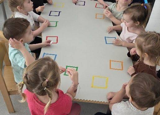 Grafika 27: Kolorowy karnawał