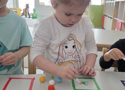 Grafika 33: Kolorowy karnawał