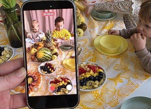 Grafika 8: Owocowy zawrót głowy