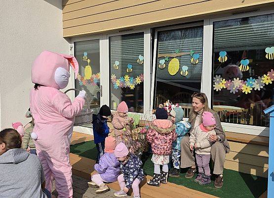 Grafika 20: Spotkanie z Zajączkiem Wielkanocnym